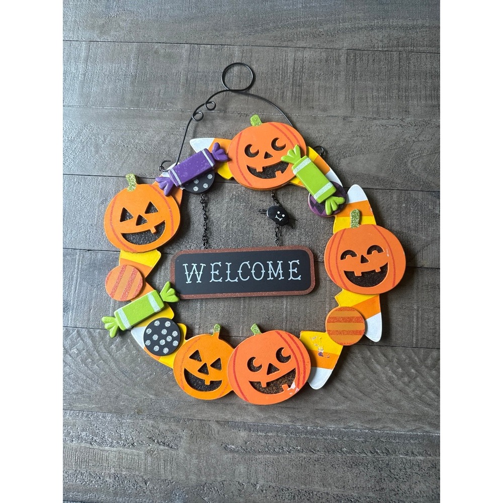 Halloween pumpkin welcome door jack-o'-lanterns candy wreath 13"
